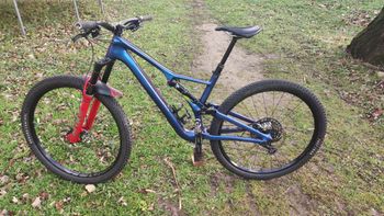 Used Specialized Men's Stumpjumper Comp Carbon 29 - 12-speed 2019 2019 Mountainbike, Blue — image 2 of 7