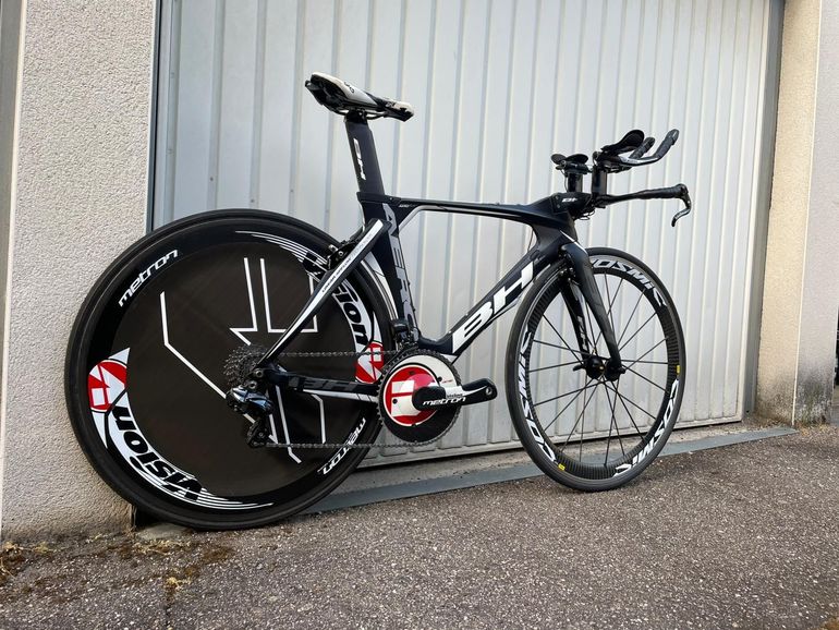 Used BH BH Custom Shimano Ultegra Di2 2017 Road & Gravel, Negro — image 1 of 8