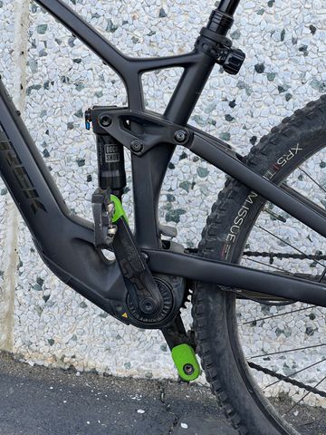 Gebrauchtes Trek Fuel EXe 9.5 2023 2023 Mountainbike, Schwarz, 29 — Bild 7 von 8