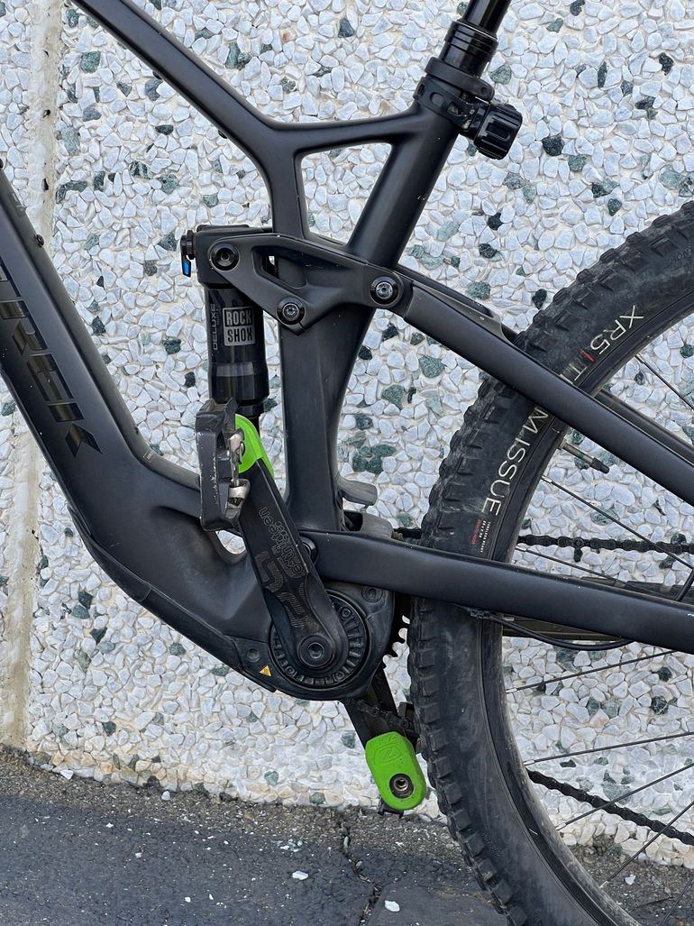 Used Trek Fuel EXe 9.5 2023 2023 Mountainbike, Black, 29 — image 3 of 8