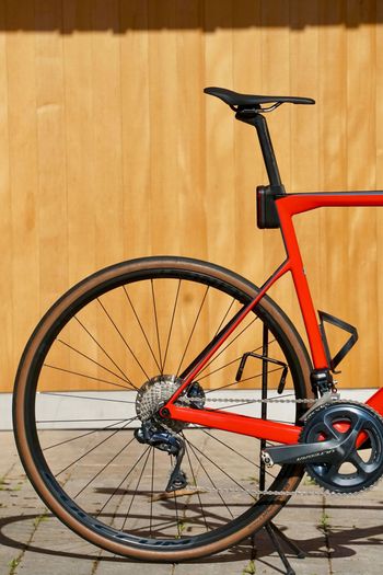 Used BMC Teammachine SLR01 DISC THREE 2019 2019 Road & Gravel — image 4 of 19