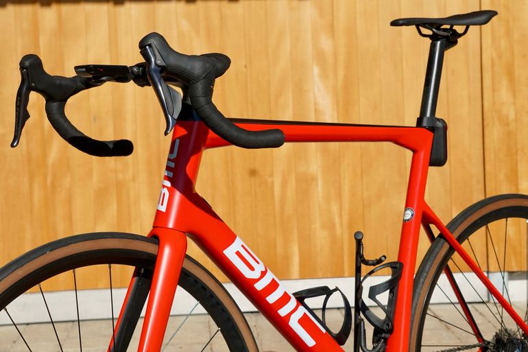 Used BMC Teammachine SLR01 DISC THREE 2019 2019 Road & Gravel — image 8 of 19