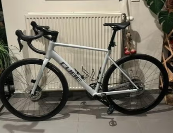 Used CUBE Attain Shimano Tiagra 2025 Road & Gravel — image 4 of 10