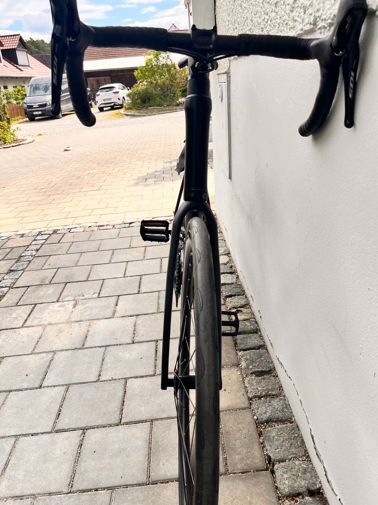 Used CUBE ATTAIN C:62, RACE 2026 2026 Road & Gravel, Black — image 6 of 8