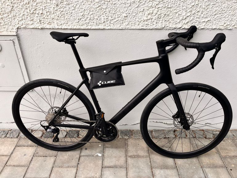 Used CUBE ATTAIN C:62, RACE 2026 2026 Road & Gravel, Black — image 1 of 8