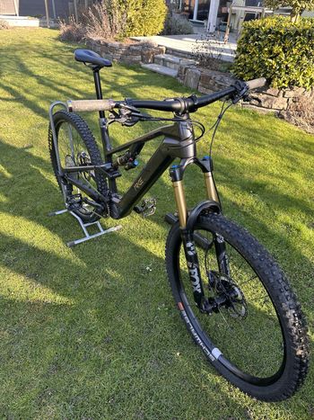 Used Rotwild R.E375 PRO 2022 2022 Mountainbike — image 8 of 12