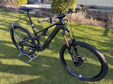 Rotwild R.E375 PRO 2022 2022 Mountainbike d'occasion — image 12 sur 12