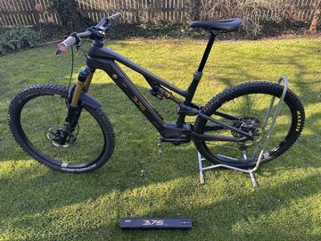 Rotwild R.E375 PRO 2022 2022 Mountainbike d'occasion — image 2 sur 12