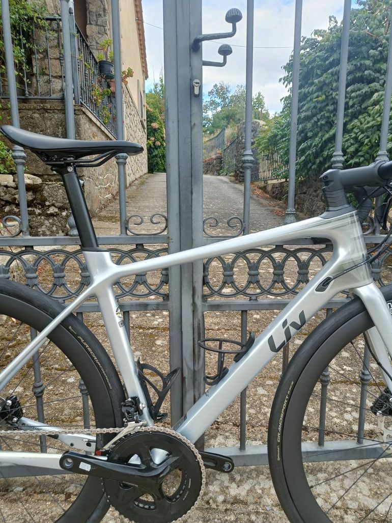 Used Liv Langma Advanced Disc 2 2024 2024 Road & Gravel, Light Gray — image 9 of 17