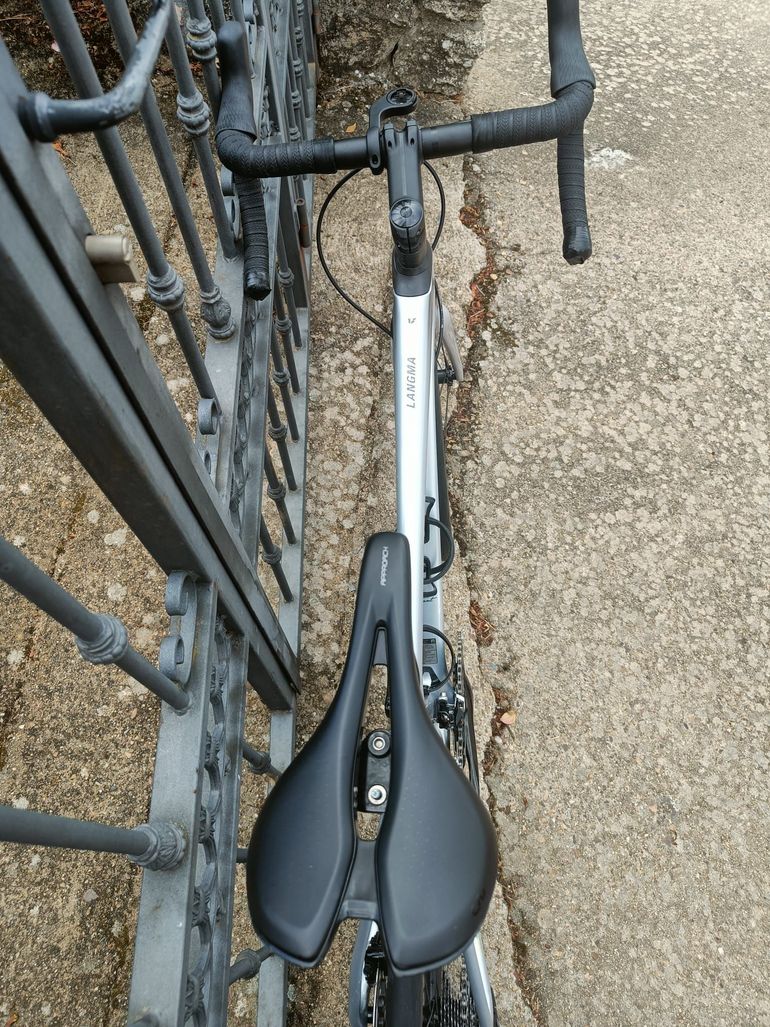 Used Liv Langma Advanced Disc 2 2024 2024 Road & Gravel, Light Gray — image 7 of 17