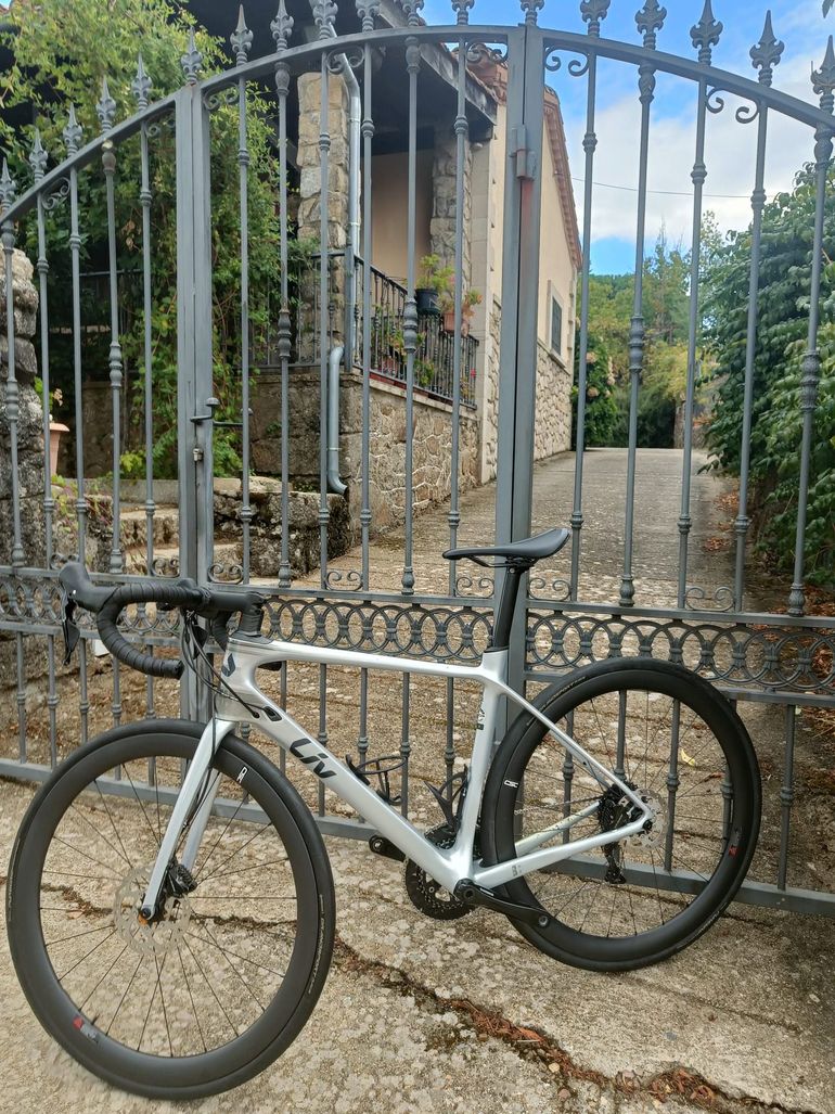 Used Liv Langma Advanced Disc 2 2024 2024 Road & Gravel, Light Gray — image 15 of 17