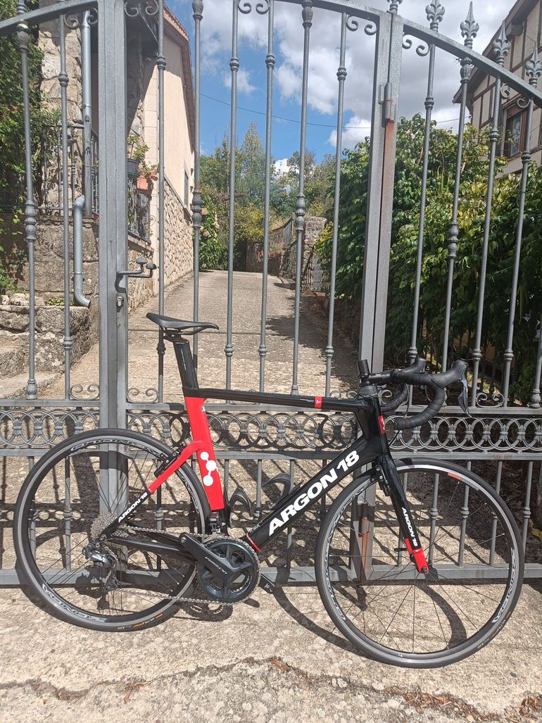 Used Argon 18 Nitrogen Shimano Ultegra Di2 2019 Road & Gravel, Black — image 10 of 32