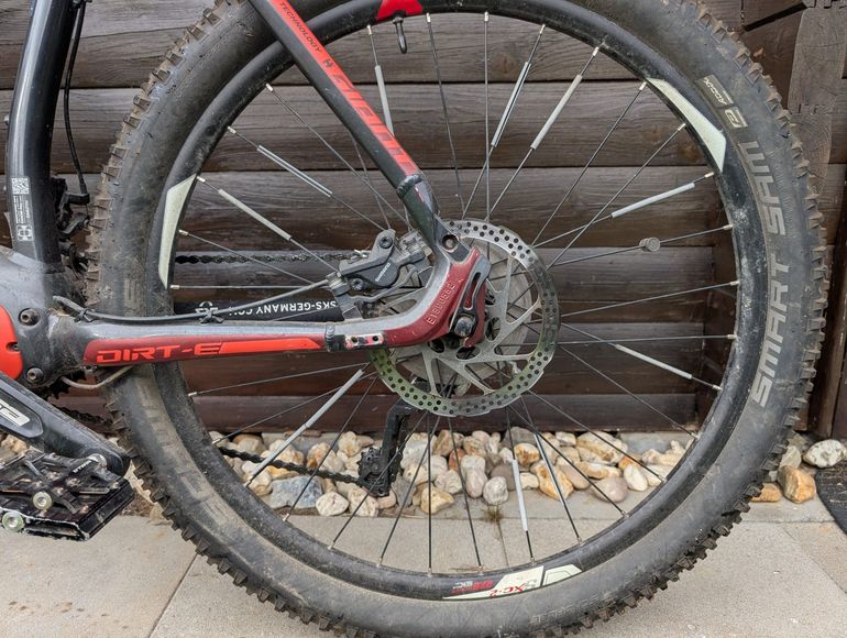 Used Giant DIRT-E+ 1 LTD 2018 Mountainbike — image 4 of 11