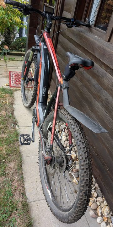 Used Giant DIRT-E+ 1 LTD 2018 Mountainbike, Red — image 9 of 12