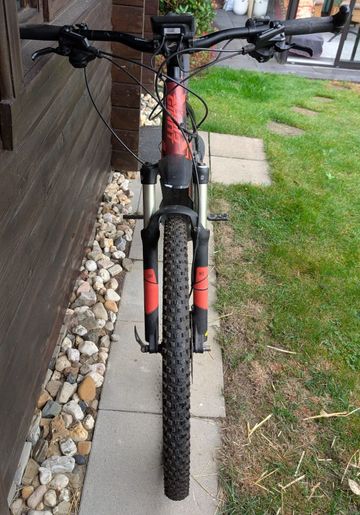 Used Giant DIRT-E+ 1 LTD 2018 Mountainbike, Red — image 11 of 12