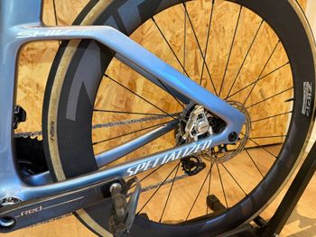 Used Specialized S-Works Shiv TT Disc Module - FACT 11r Carbon 2025 2025 Road & Gravel, Light Gray — image 11 of 12