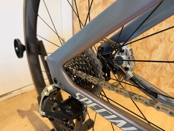 Used Specialized S-Works Shiv TT Disc Module - FACT 11r Carbon 2025 2025 Road & Gravel, Light Gray — image 5 of 12