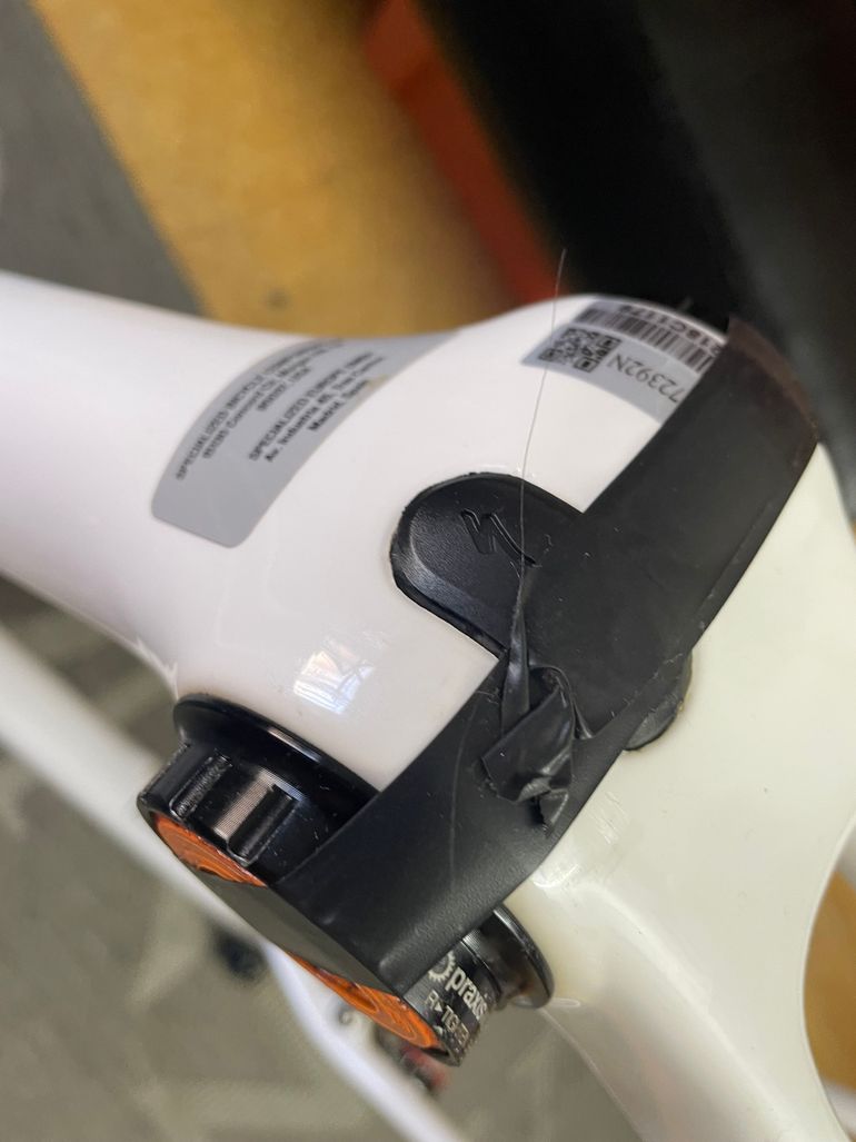 Used Specialized Tarmac Pro Frameset 2019 Frameset 2019 Road & Gravel, Blanco — image 4 of 5