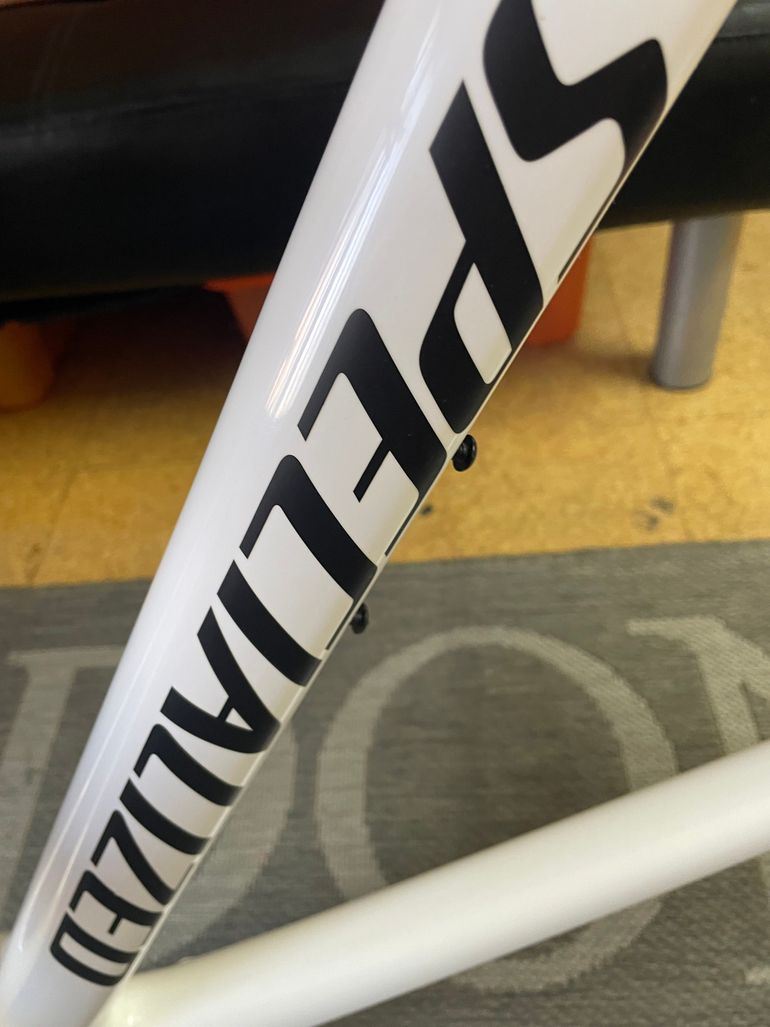 Used Specialized Tarmac Pro Frameset 2019 Frameset 2019 Road & Gravel, Blanco — image 3 of 5