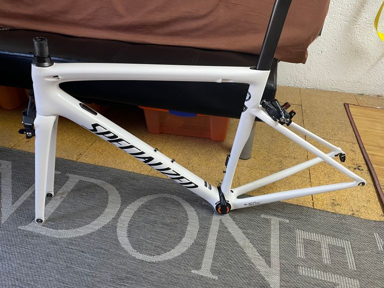 Used Specialized Tarmac Pro Frameset 2019 Frameset 2019 Road & Gravel, Blanco — image 5 of 5