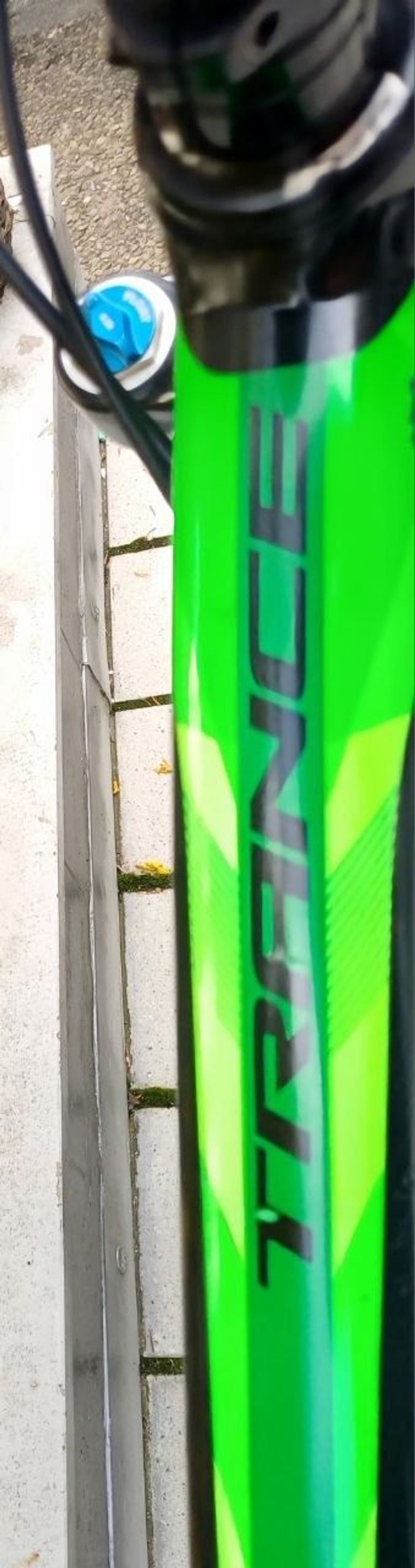 Used Giant Advanced 1.5 2019 Mountainbike, Green, 29 — image 8 of 11