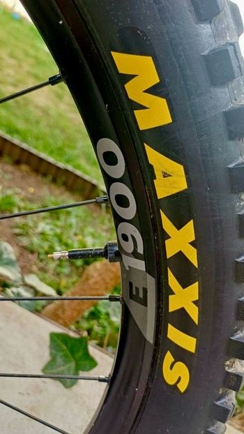 Used Giant Advanced 1.5 2019 Mountainbike, Green, 29 — image 11 of 11