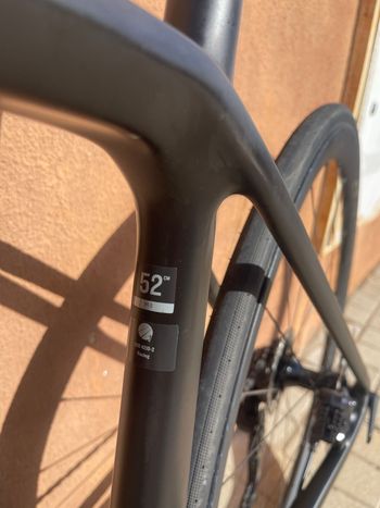 Used Trek Émonda SL 7 2024 2024 Road & Gravel, Black — image 9 of 13