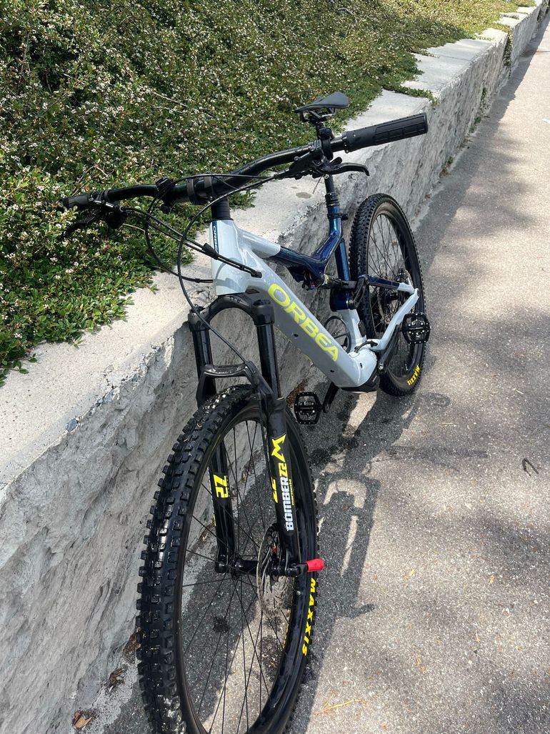 Used Orbea Rise Other Shimano - Mountainbike 2023 Mountainbike, Light Gray — image 5 of 11