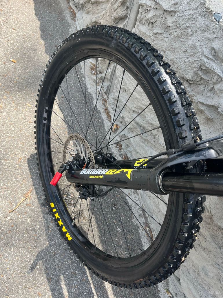 Used Orbea Rise Other Shimano - Mountainbike 2023 Mountainbike, Light Gray — image 4 of 11