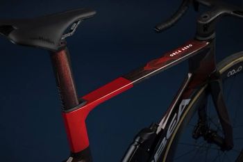 Used Orbea ORCA AERO M20i REPLICA 2025 2025 Road & Gravel, Red — image 3 of 3