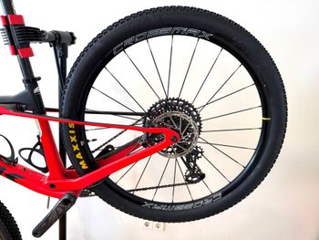 Used Trek Supercaliber 9.8 GX 2021 2021 Mountainbike, Red, 29 — image 11 of 16