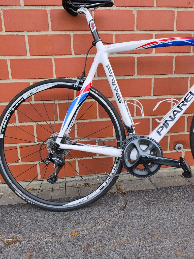 Used Pinarello Paris Shimano Ultegra 2013 Road & Gravel, White — image 3 of 8