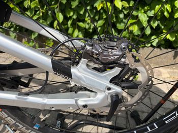 Used Conway Xyron S 5.9 Full Suspension 2024 2024 Mountainbike, Gris claro — image 4 of 8