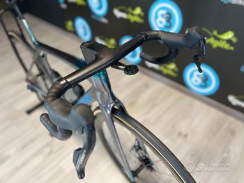 Used Trek Trek Madone SLR 9 Project One Interstellar - Taglia M 2026 Road & Gravel, Blue — image 15 of 17