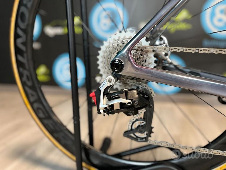 Used Trek Trek Madone SLR 9 Project One Interstellar - Taglia M 2026 Road & Gravel, Blue — image 4 of 17