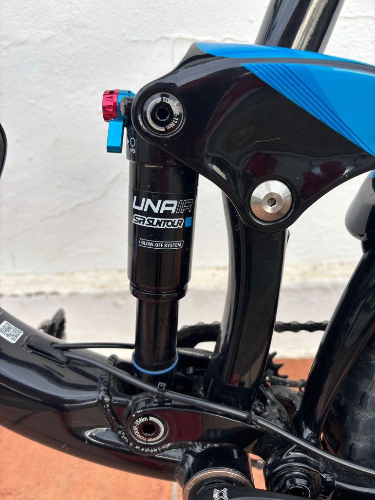 Used Giant Trance SRAM NX 2017 Mountainbike, Black — image 6 of 8