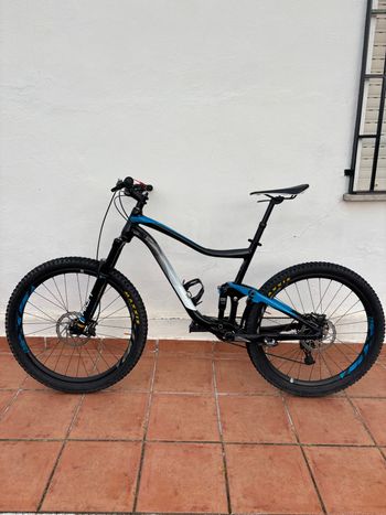 Used Giant Trance SRAM NX 2017 Mountainbike, Black — image 2 of 8