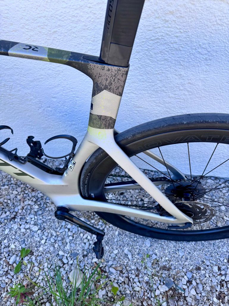 Used Scott Foil RC 30 2025 2025 Road & Gravel, Grigio chiaro — image 4 of 18