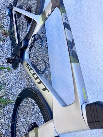 Used Scott Foil RC 30 2025 2025 Road & Gravel, Grigio chiaro — image 15 of 18