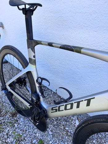 Used Scott Foil RC 30 2025 2025 Road & Gravel, Grigio chiaro — image 16 of 18