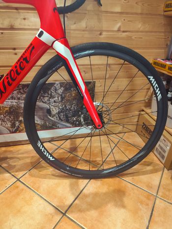Used Wilier WILIER GTR TEAM DISC SRAM RIVAL 12 2023 Road & Gravel — image 7 of 19