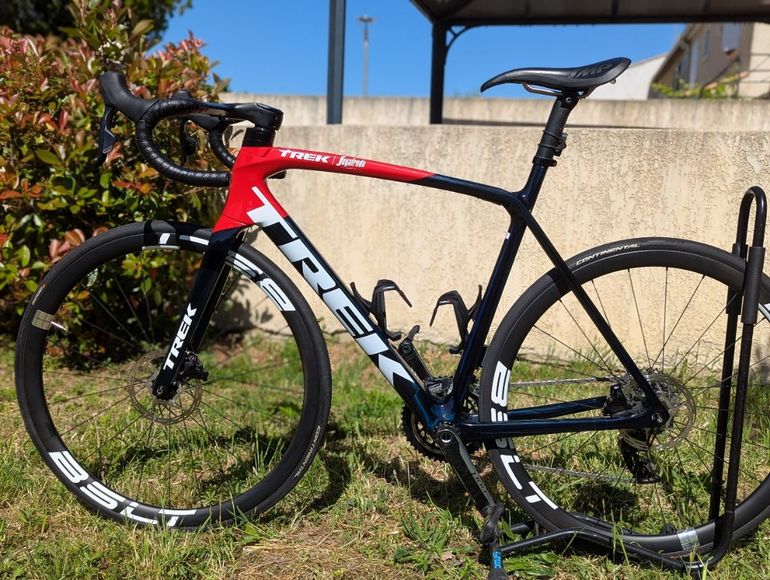 Used Trek Émonda SLR 6 eTap 2021 2021 Road & Gravel — image 1 of 7