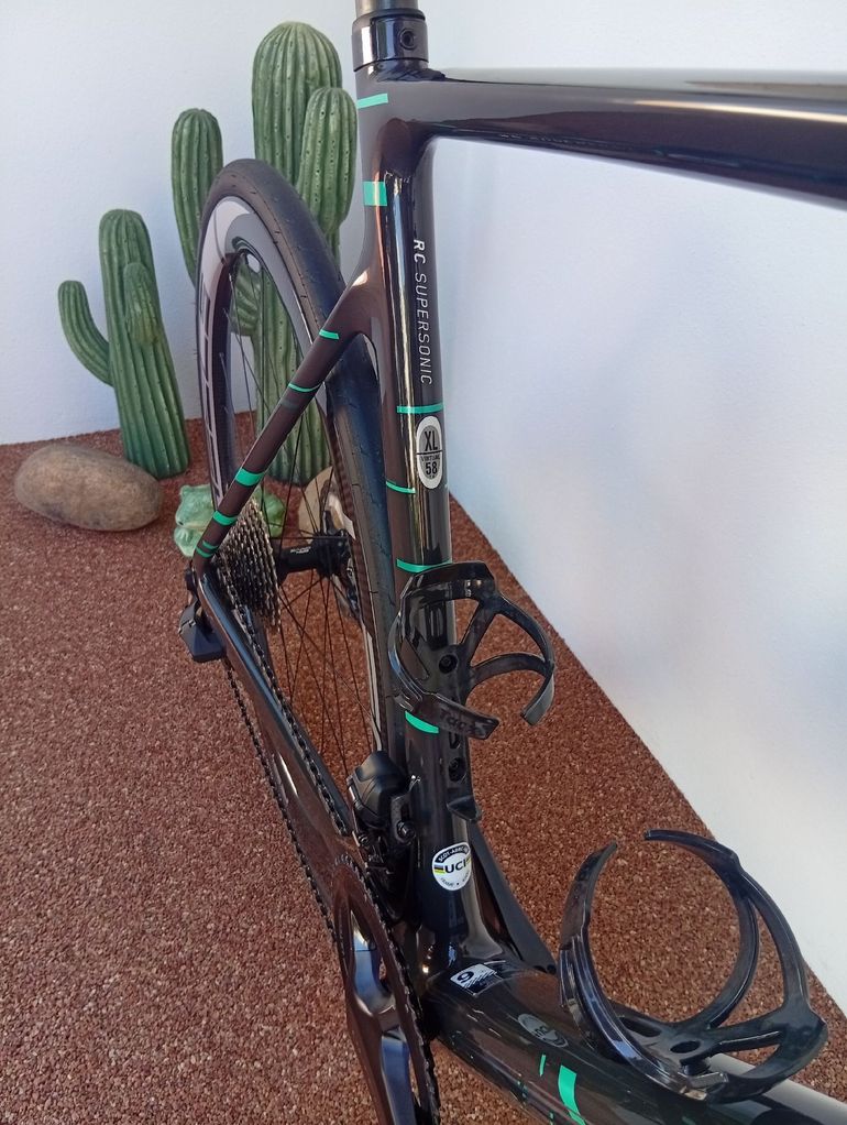 Used Scott Addict RC Supersonic Édition Limited superstar Scott Addict RC Supersonic Édition Limited superstar Custom Shimano Ultegra Di2 2023 Road & Gravel, Black — image 35 of 38