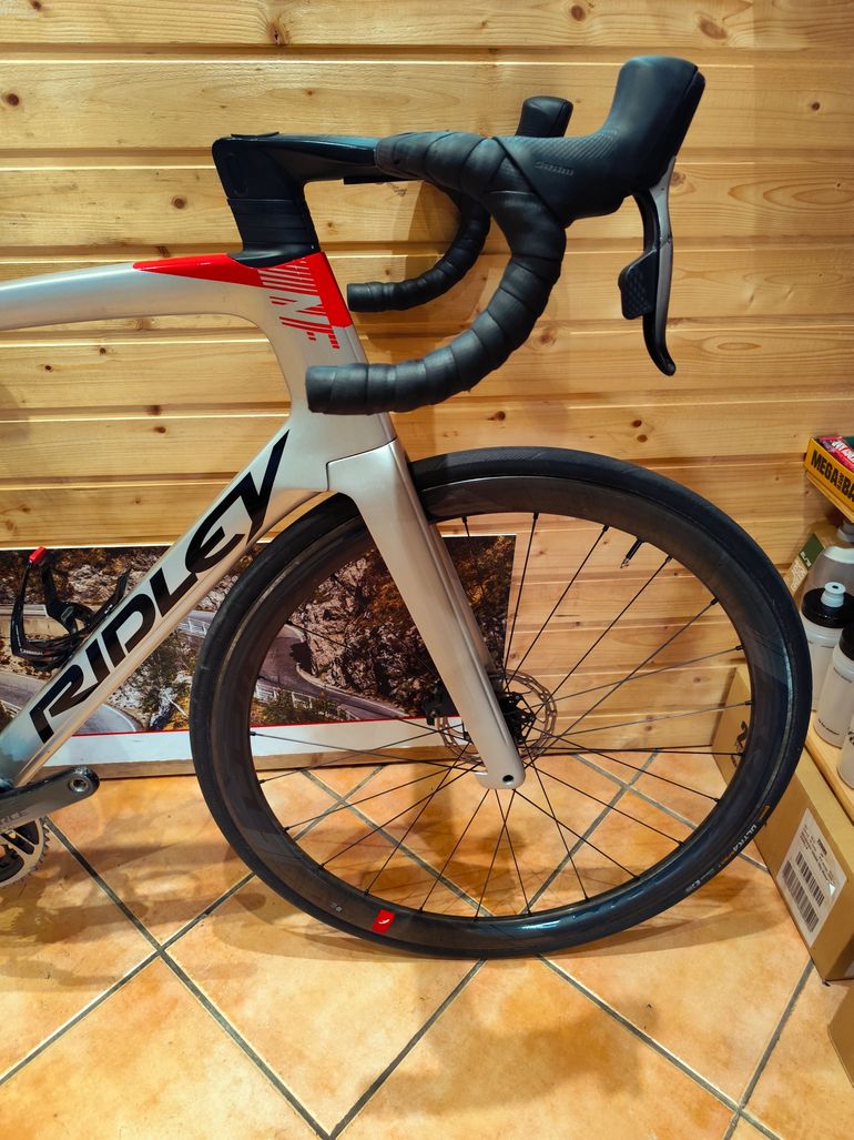 Used Ridley Noah Fast Disc - Sram Force AXS 2X12 2023 2023 Road & Gravel, Light Gray — image 5 of 10