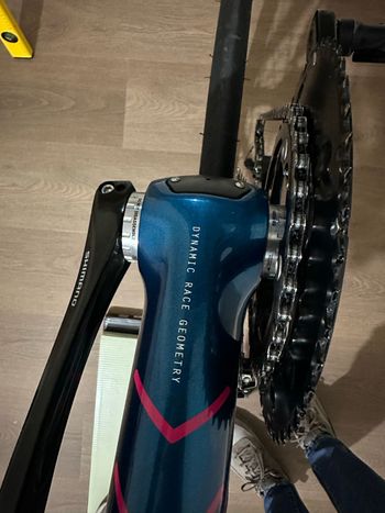 Used Cinelli Veltrix Shimano 105 2021 Road & Gravel, Blue — image 9 of 10
