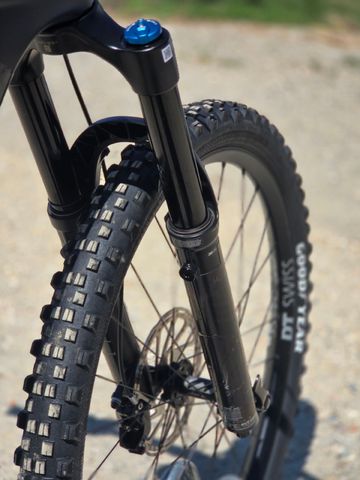 Brugt Mondraker NEAT R 2024 2024 Mountainbike — billede 8 af 14