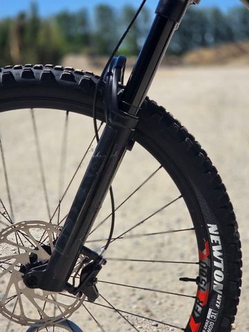 Brugt Mondraker NEAT R 2024 2024 Mountainbike — billede 10 af 14