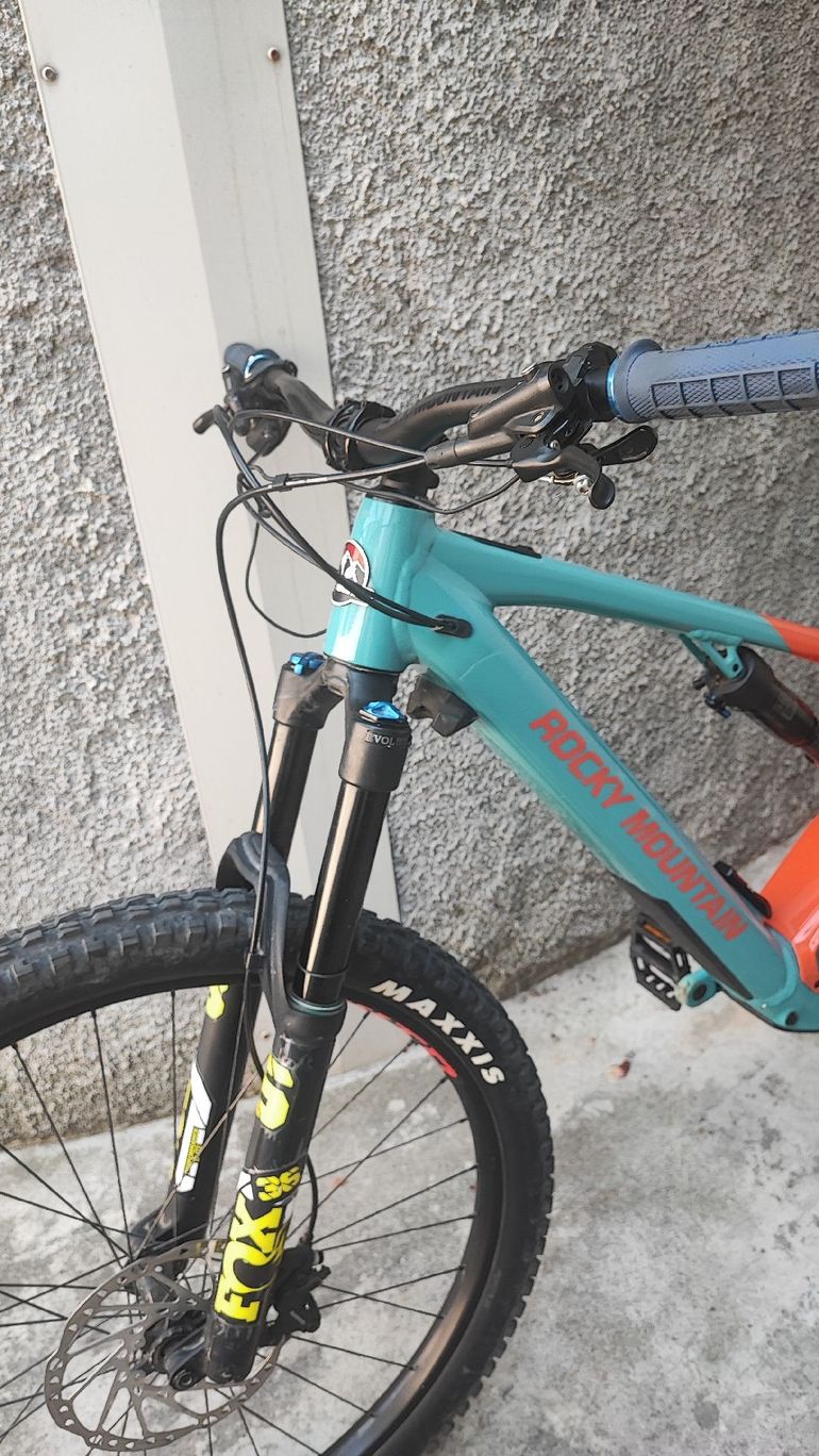 Used Rocky Mountain Instinct Powerplay A50 Shimano 2023 2023 Mountainbike — image 4 of 18