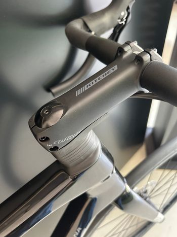 Used Wilier Garda SHIMANO 105 R7020 2X12S 2025 2025 Road & Gravel — image 6 of 6