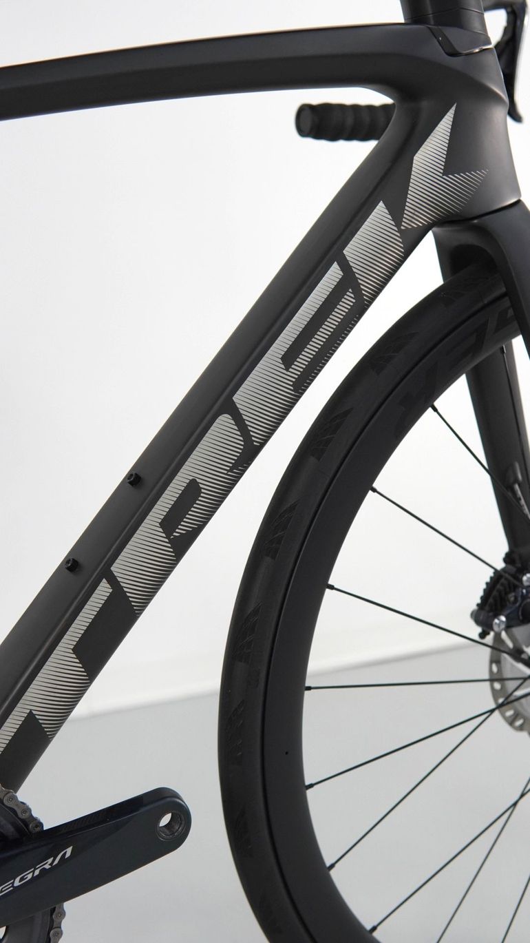 Used Trek Émonda SLR 7 2024 2024 Road & Gravel, Light Gray — image 8 of 15